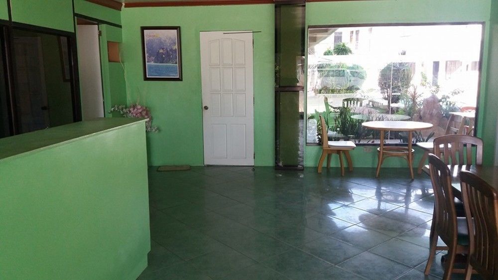 Richdel Hotel Resort Isla de Mactán Exterior foto