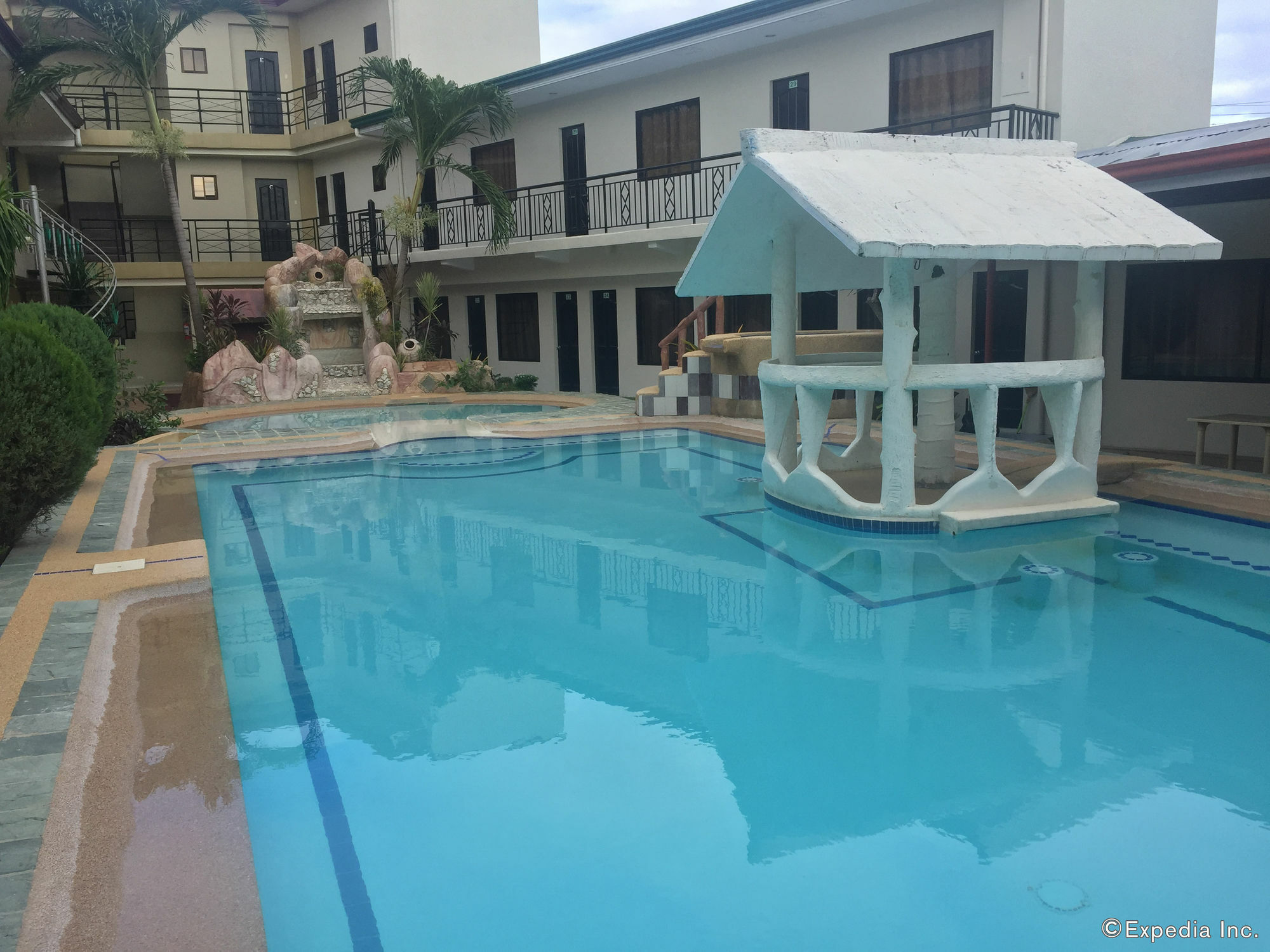 Richdel Hotel Resort Isla de Mactán Exterior foto